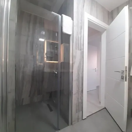 Holiday Apartment *